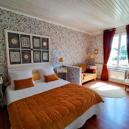 Le Clos Lauradiere Cormeilles  Exterior foto