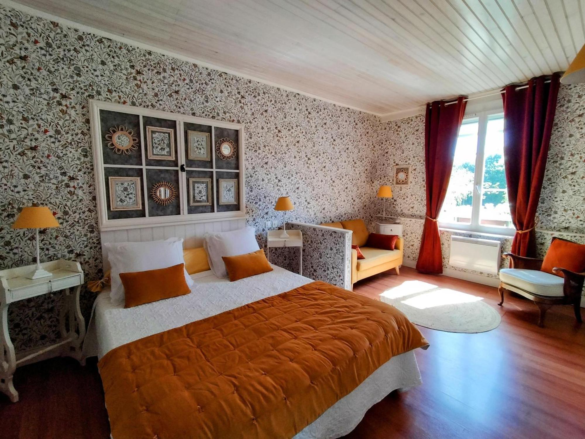 Le Clos Lauradiere Cormeilles  Exterior foto