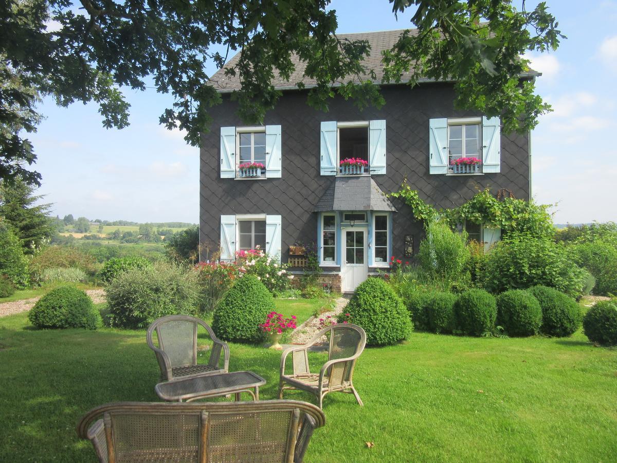 Le Clos Lauradiere Cormeilles  Exterior foto